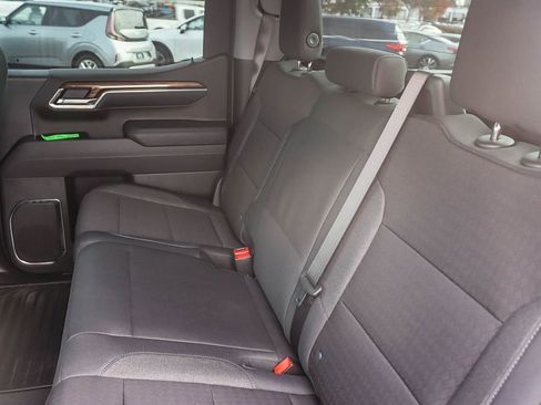 New 2026 Chevrolet Silverado 1500 LT image 17