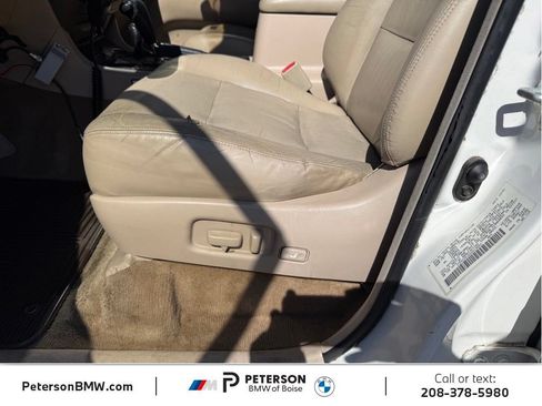 Used 2002 Toyota Land Cruiser AWD/4WD image 22