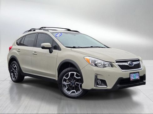Used 2017 Subaru Crosstrek 2.0i Limited AWD/4WD image 1
