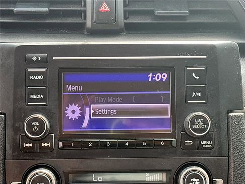 Used 2018 Honda Civic LX image 15