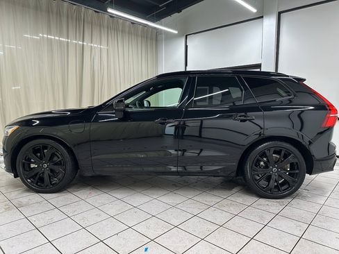 Used 2024 Volvo XC60 T8 Ultimate w/ Protection Package Premier image 10