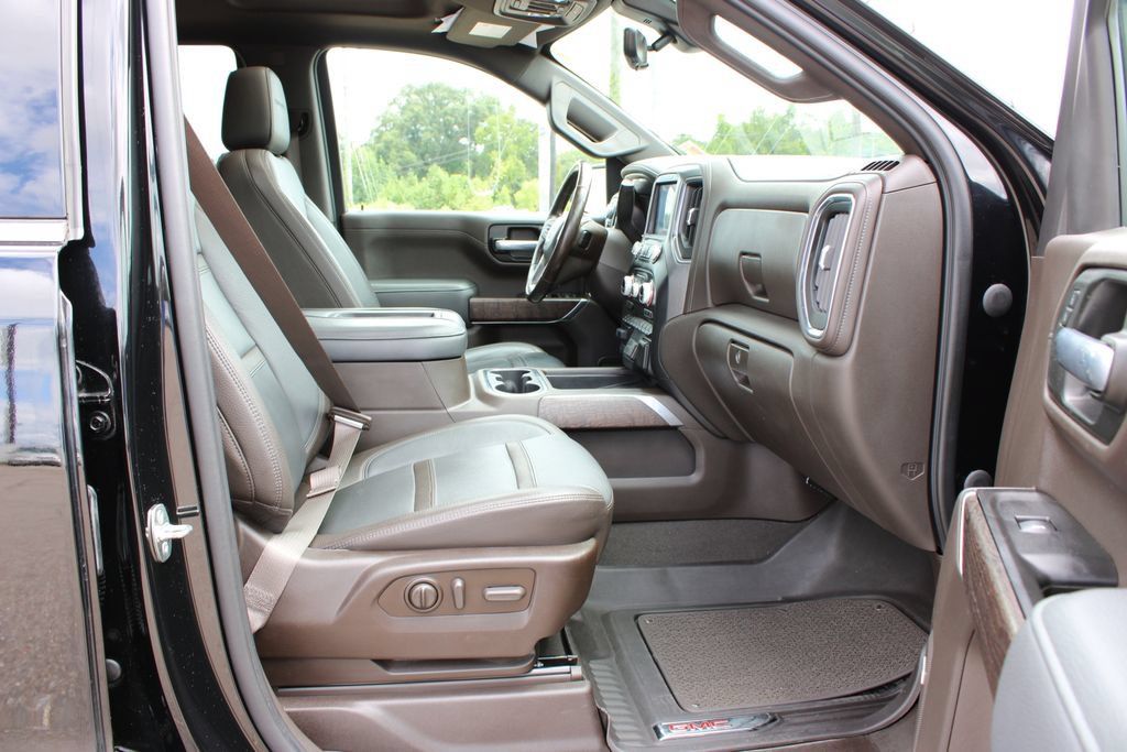 Used 2021 GMC Sierra 1500 Denali w/ Denali Ultimate Package AWD/4WD image 11