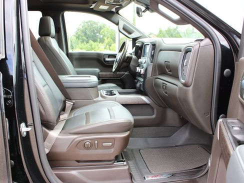 Used 2021 GMC Sierra 1500 Denali w/ Denali Ultimate Package AWD/4WD image 11