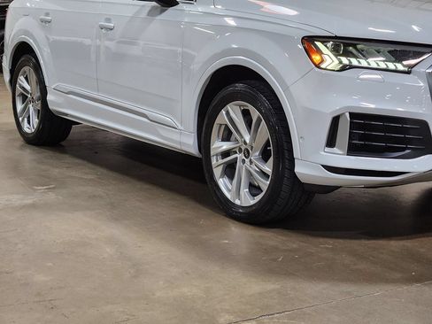 Used 2023 Audi Q7 3.0T Premium Plus AWD/4WD image 16