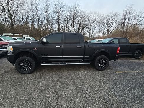 Used 2021 RAM 2500 Limited image 3