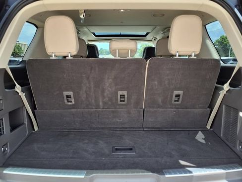 Used 2023 Lincoln Navigator Reserve RWD image 25