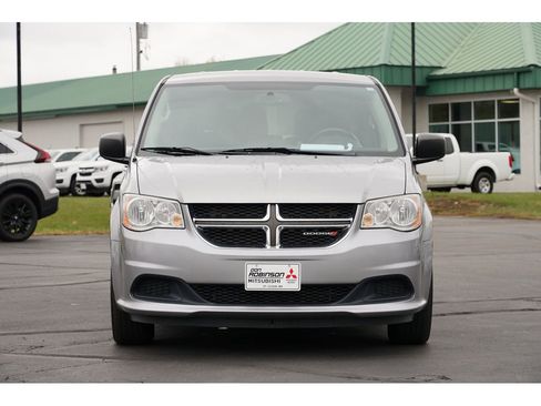 Used 2017 Dodge Grand Caravan SE w/ Power Window Group image 8