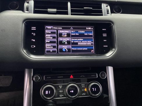 Used 2014 Land Rover Range Rover Sport HSE image 28