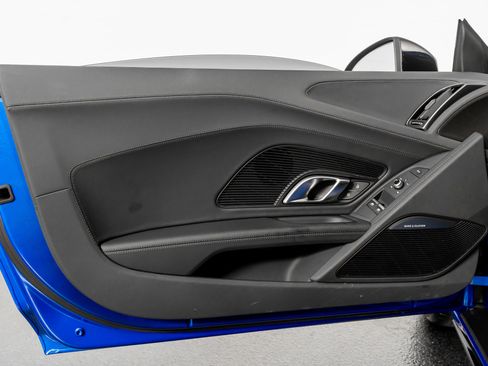 Used 2022 Audi R8 V10 performance image 47