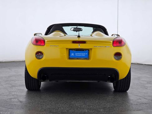 Used 2008 Pontiac Solstice GXP w/ Premium Package image 25
