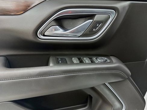 Used 2023 Chevrolet Tahoe Z71 w/ Off-Road Capability Package image 23