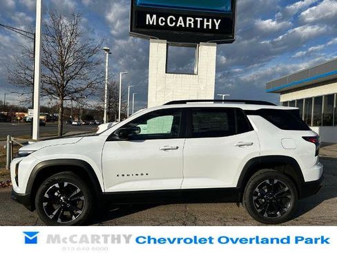 New 2026 Chevrolet Equinox RS image 2