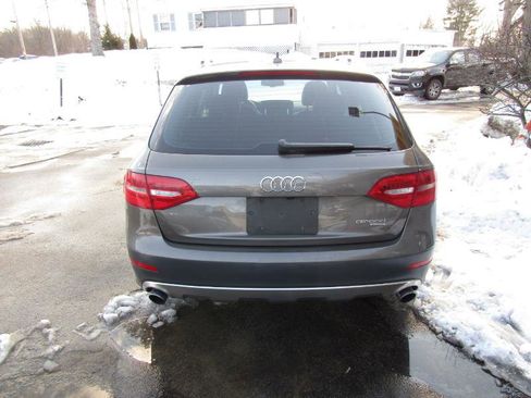 Used 2014 Audi A4 Premium Plus w/ Premium Plus Package image 39