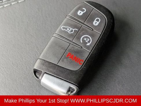 Used 2021 Jeep Grand Cherokee Summit w/ Platinum Series Group AWD/4WD image 29