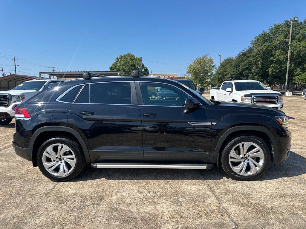 Used 2021 Volkswagen Atlas Cross Sport SEL AWD/4WD image 6