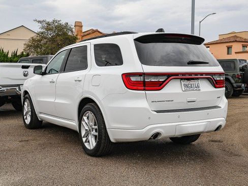 Used 2024 Dodge Durango GT RWD image 6