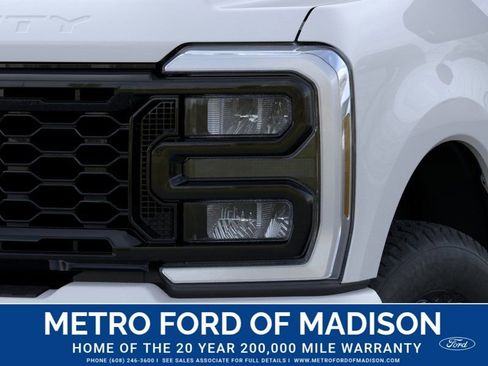 New 2026 Ford F350 XLT w/ XLT Premium Package AWD/4WD image 19