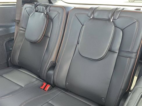 New 2025 Lincoln Aviator Black Label w/ Black Label Special Edition AWD/4WD image 12