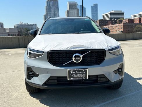 New 2026 Volvo XC40 B5 Ultra w/ Climate Package AWD/4WD image 6