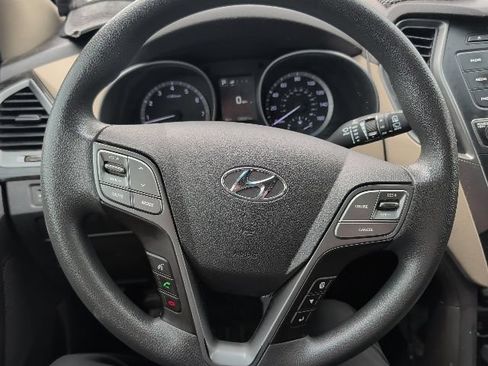 Used 2018 Hyundai Santa Fe Sport FWD image 21