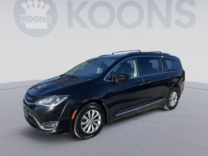 Used 2019 Chrysler Pacifica Touring-L