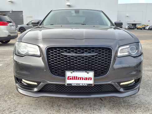 Used 2023 Chrysler 300 Touring L w/ Comfort Group image 20
