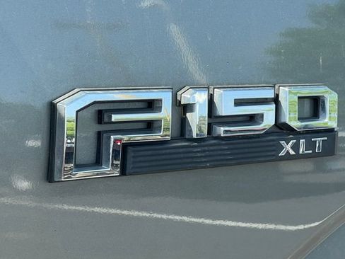 Used 2020 Ford F150 XLT w/ Equipment Group 302A Luxury AWD/4WD image 2
