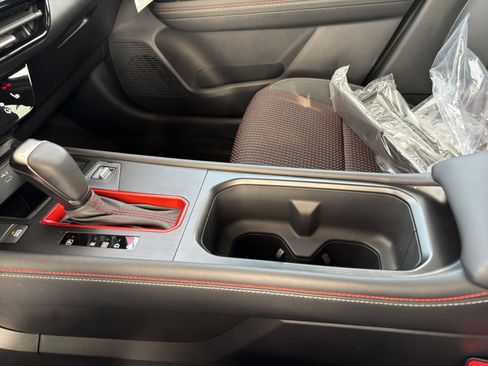 New 2026 Nissan Kicks SR w/ SR Premium Package image 29