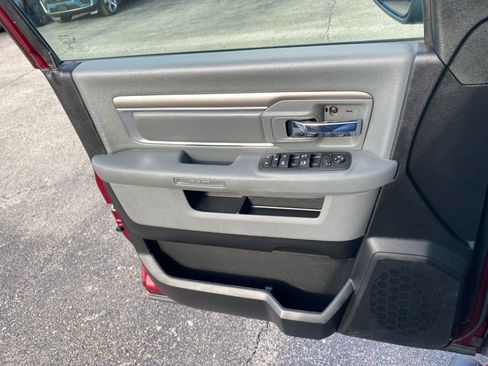 Used 2019 RAM 1500 Classic Warlock image 19