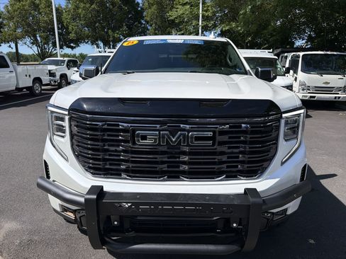 Used 2025 GMC Sierra 1500 Denali Ultimate AWD/4WD image 3