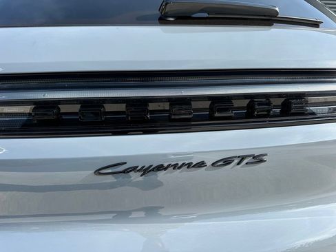 Used 2026 Porsche Cayenne GTS AWD/4WD image 14
