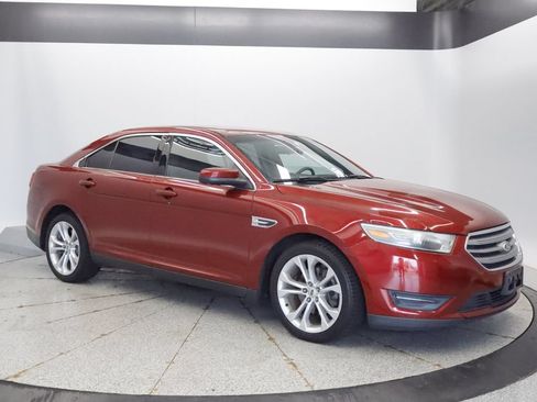 Used 2013 Ford Taurus SEL AWD/4WD image 9