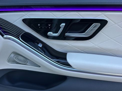 Used 2023 Mercedes-Benz S 500 4MATIC image 35