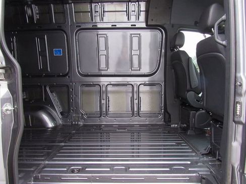 Used 2022 Mercedes-Benz Sprinter 2500 image 20
