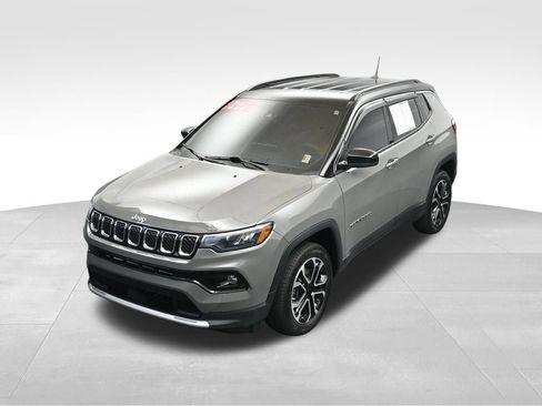 Used 2023 Jeep Compass Limited AWD/4WD image 32