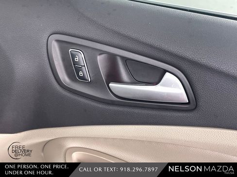 Used 2013 Ford C-MAX SEL image 46