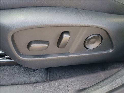 New 2026 GMC Terrain AT4 w/ Convenience Package III image 18