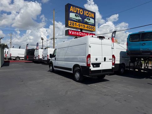 Used 2025 RAM ProMaster 3500 w/ Convenience Group FWD image 25