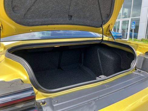 Used 2021 Dodge Challenger R/T Scat Pack image 19