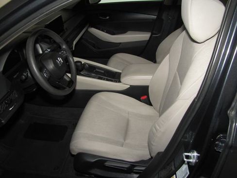 Certified 2024 Honda Accord LX image 8