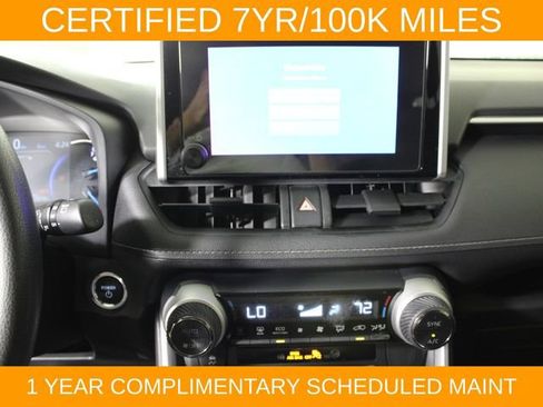 Used 2025 Toyota RAV4 XLE AWD/4WD image 25