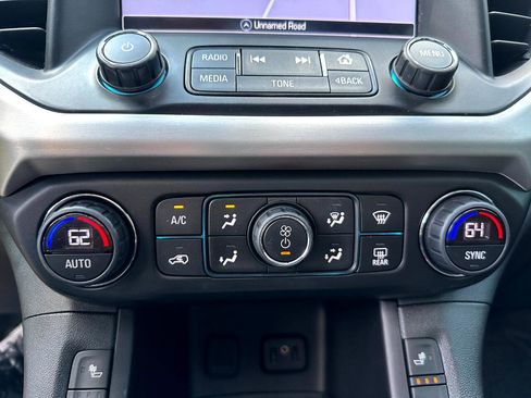 Used 2019 GMC Acadia SLT w/ Black Edition image 46