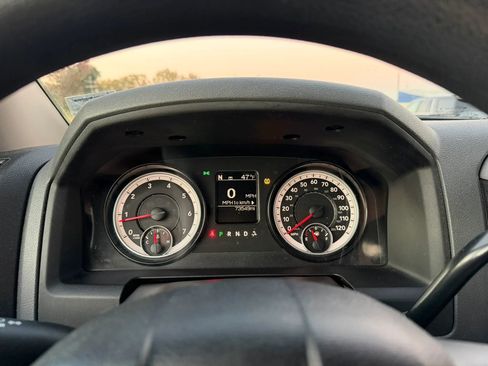 Used 2014 RAM 1500 Express image 12