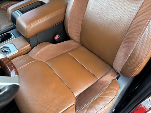 Used 2014 Toyota Tundra 1794 Edition image 15