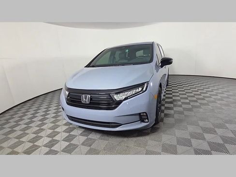 Used 2023 Honda Odyssey Sport image 47