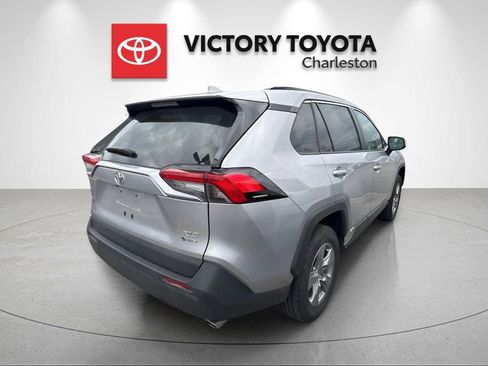 Used 2025 Toyota RAV4 XLE image 3