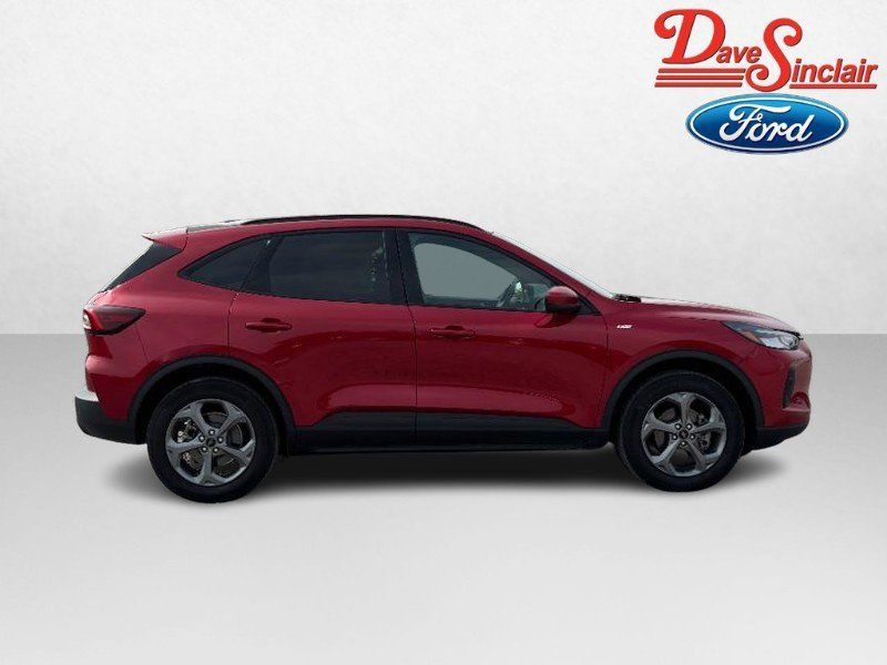 Used 2025 Ford Escape ST-Line Select w/ Tech Pack #1 AWD/4WD image 5