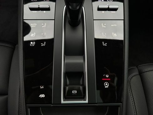 Used 2026 Porsche Macan S AWD/4WD image 26
