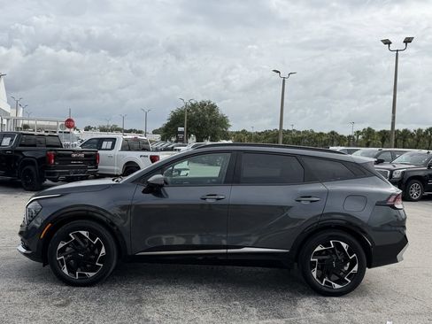 Used 2025 Kia Sportage SX FWD image 8