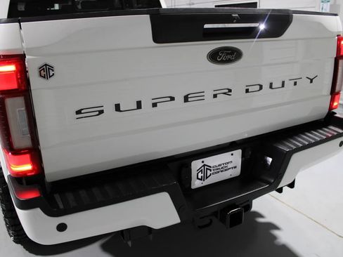 Used 2022 Ford F250 Lariat w/ Tremor Off-Road Package AWD/4WD image 41